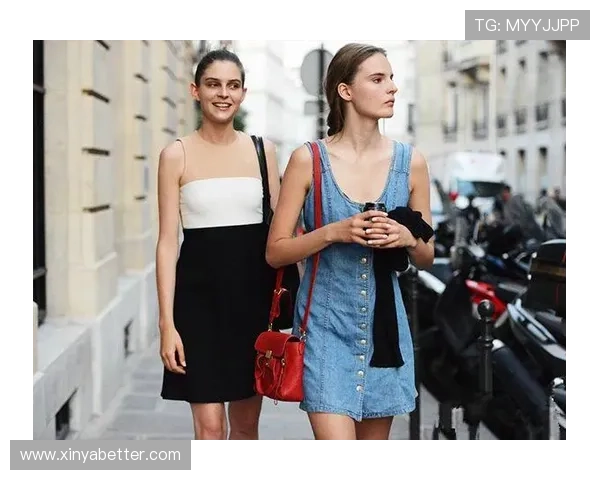 足球球星私服街拍合集展现球场外的时尚魅力与独特个性